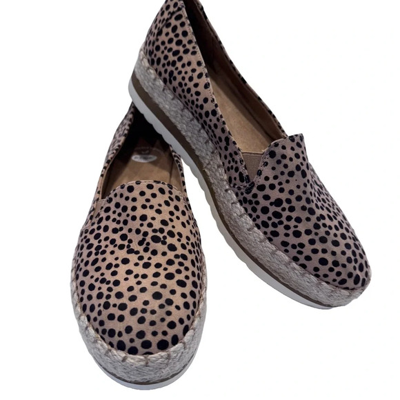 NEW! Dr Scholl’s Slip On Women’s shoes. Animal Print Woven, Flats Size 8.5 M - Picture 1 of 11